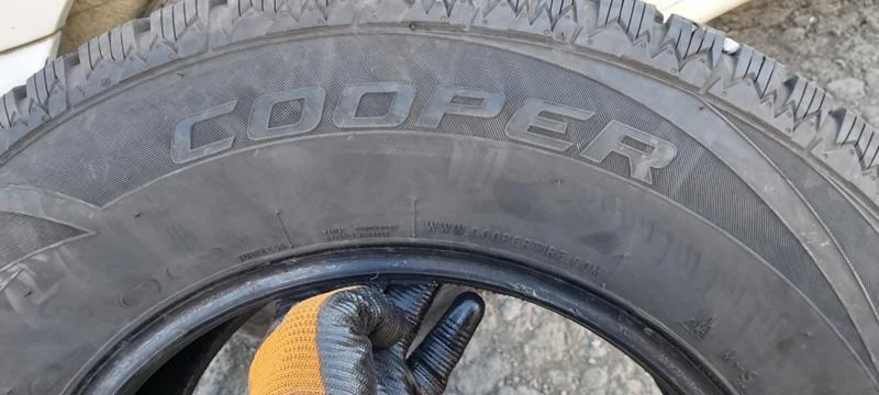 Гуми Зимни 255/70R16, снимка 5 - Гуми и джанти - 30923447