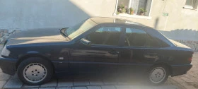 Mercedes-Benz C 200, снимка 4