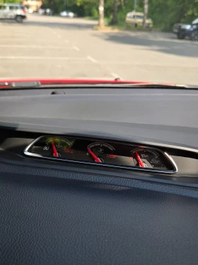 Ford Focus ST 2.0, снимка 12