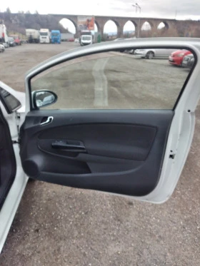 Opel Corsa 1.3CDTI-КЛИМАТИК - [18] 