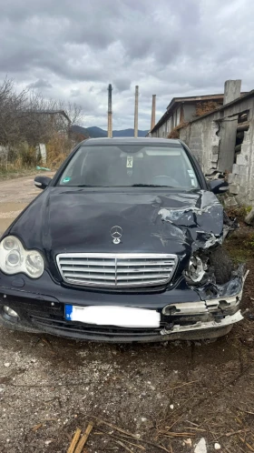 Mercedes-Benz C 200 | Mobile.bg    2