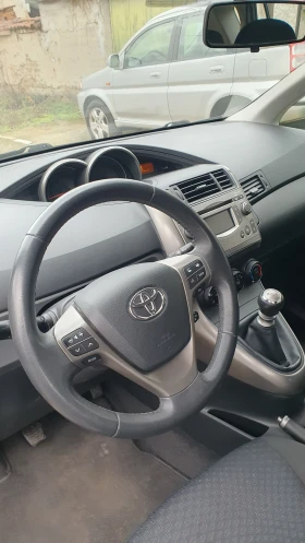 Toyota Verso, снимка 13 — Bazar.bg Toyota Verso, снимка 13