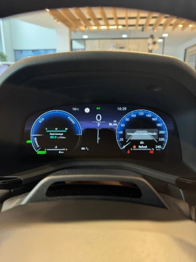 Toyota Camry Luxury - 48411 € / 94683.69 лв. - 34702227 8