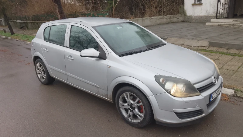 Opel Astra, снимка 4 - Автомобили и джипове - 48293151