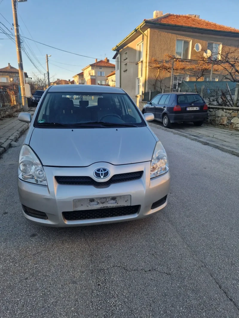 Toyota Corolla verso, снимка 2 - Автомобили и джипове - 48401396