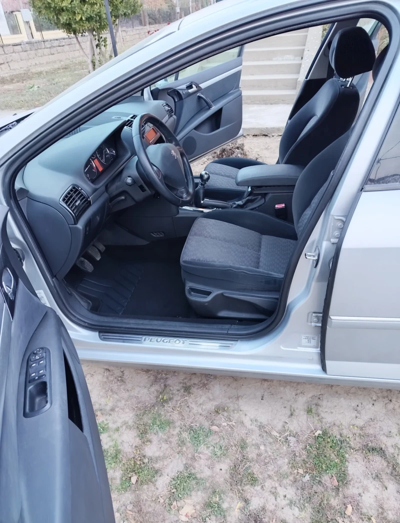 Peugeot 407 2.0HDI facelift , снимка 6 - Автомобили и джипове - 49257776