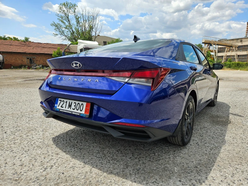 Hyundai Elantra CN7 2.0, снимка 4 - Автомобили и джипове - 50836495