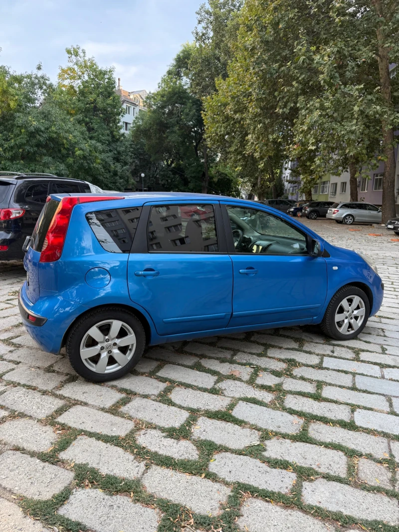 Nissan Note 1.6, снимка 3 - Автомобили и джипове - 52772367