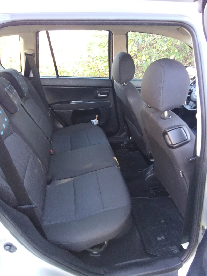 Mazda 2 Фейслифт, снимка 8 - Автомобили и джипове - 52656509