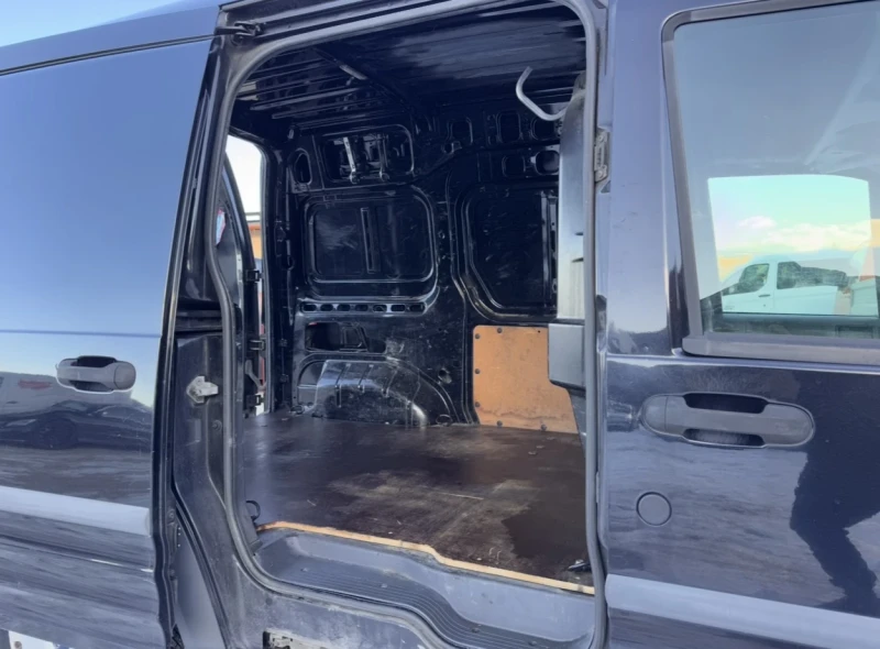 Ford Connect 1.8Tdci / МАКСИ БАЗА / Климатик, снимка 10 - Автомобили и джипове - 52944482