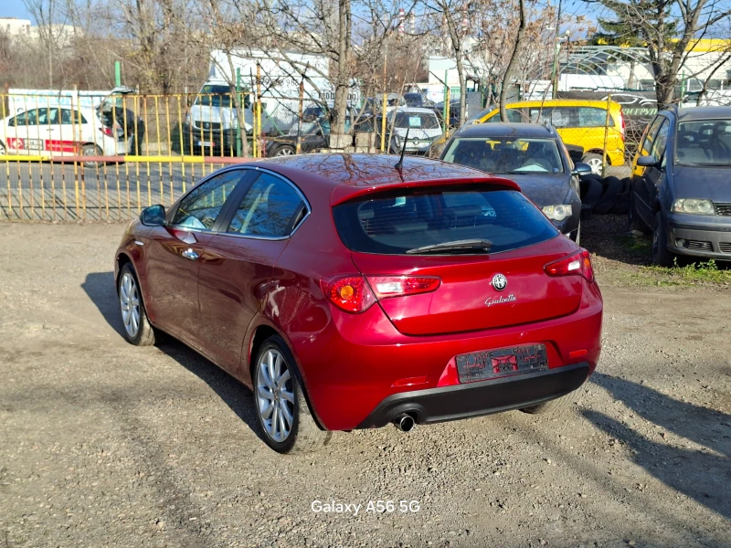 Alfa Romeo Giulietta 1.4 benzin 120кс., снимка 3 - Автомобили и джипове - 53024664