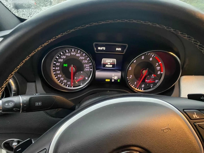 Mercedes-Benz CLA 250 * CARFAX * ЦЕНА ДО БГ, снимка 5 - Автомобили и джипове - 53080707
