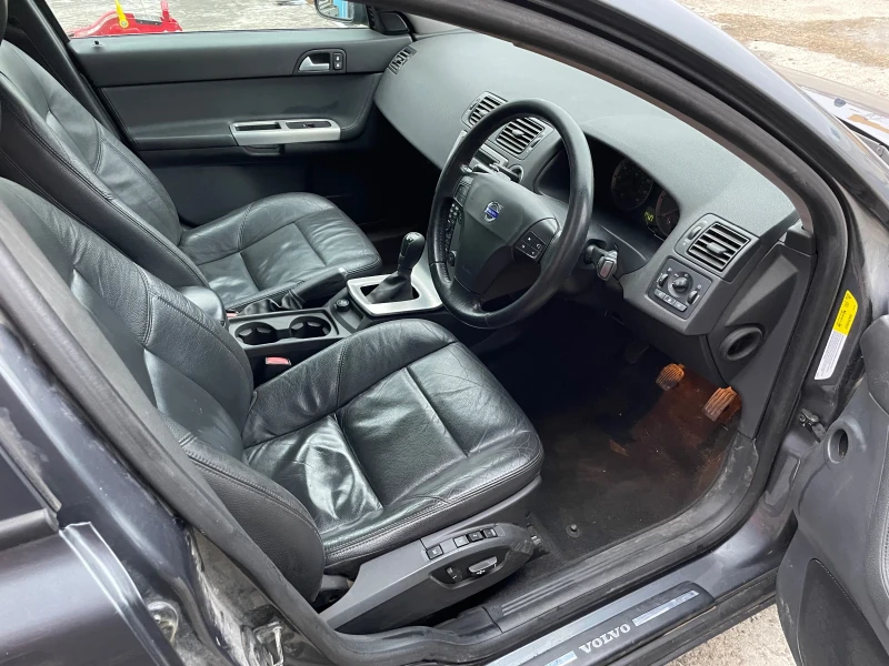 Volvo S40 2.0 D, снимка 2 - Автомобили и джипове - 53169491