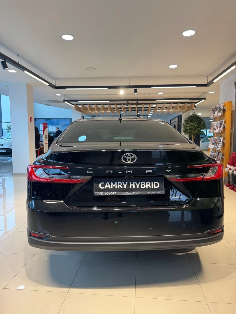 Toyota Camry Luxury, снимка 5 - Автомобили и джипове - 53335100