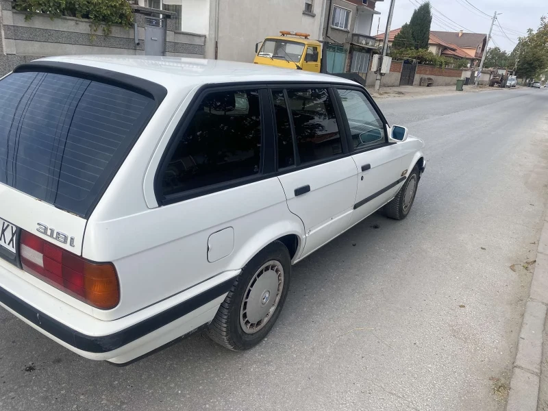 BMW 318, снимка 6 - Автомобили и джипове - 53582857