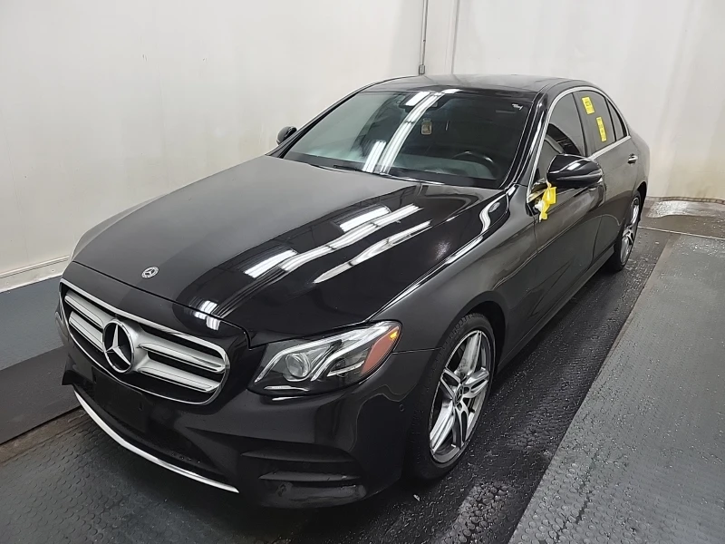 Mercedes-Benz E 300 4MATIC * * CARFAX * * АВТО КРЕДИТ * *  - 39999 лв. / 20451.16 € - 26822967 1