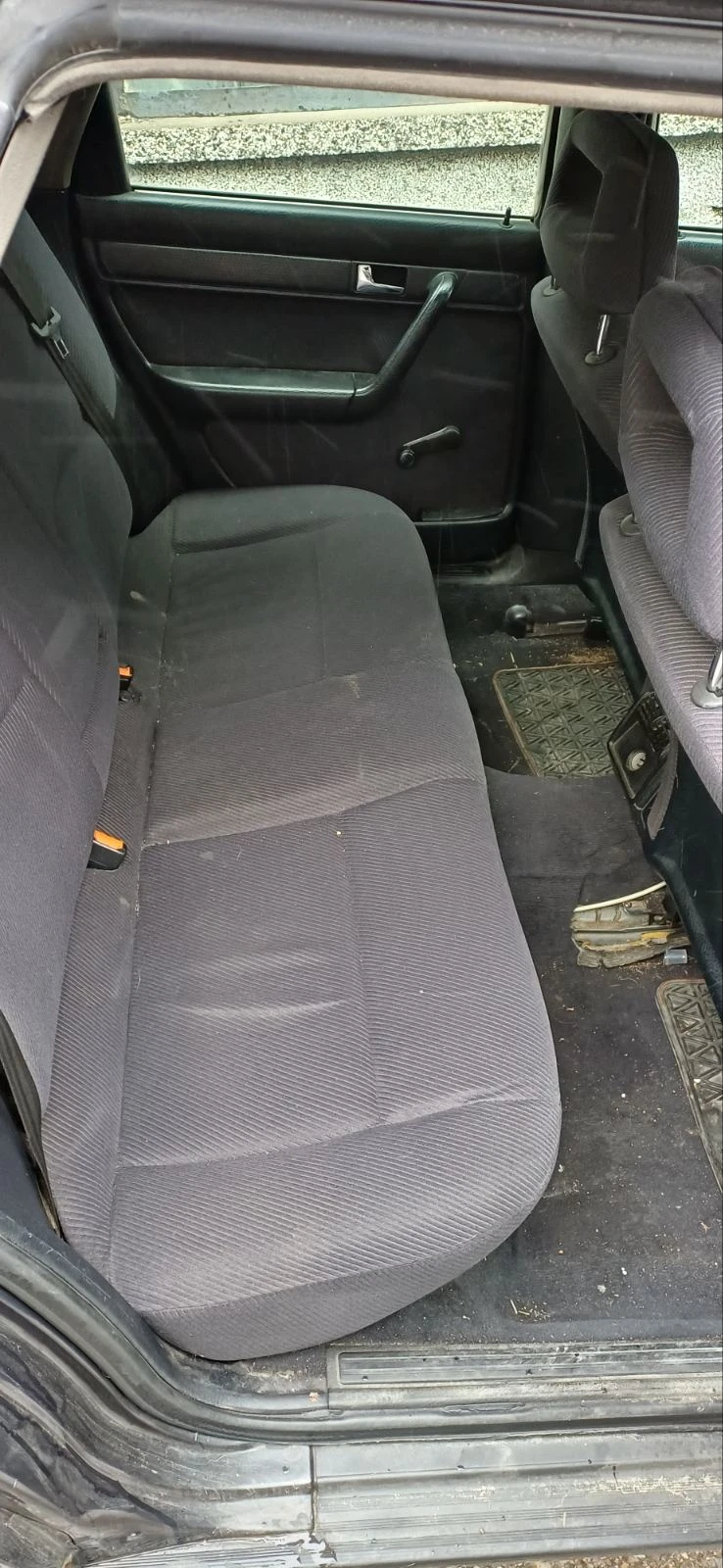 Audi 100, снимка 8 - Автомобили и джипове - 53571674