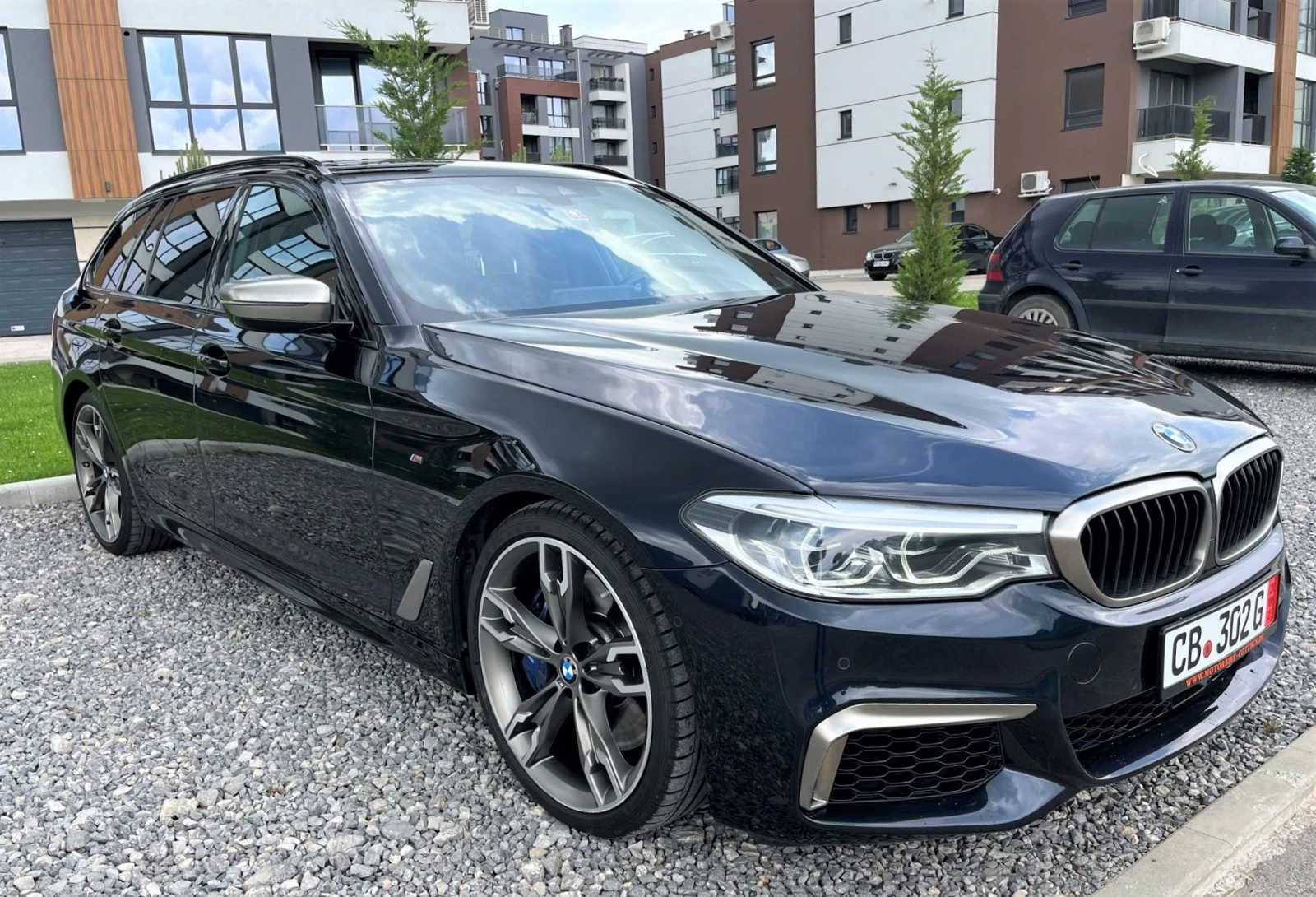 BMW 550 M550d xDrive / Harman&Kardon / Обдухване - изображение 3