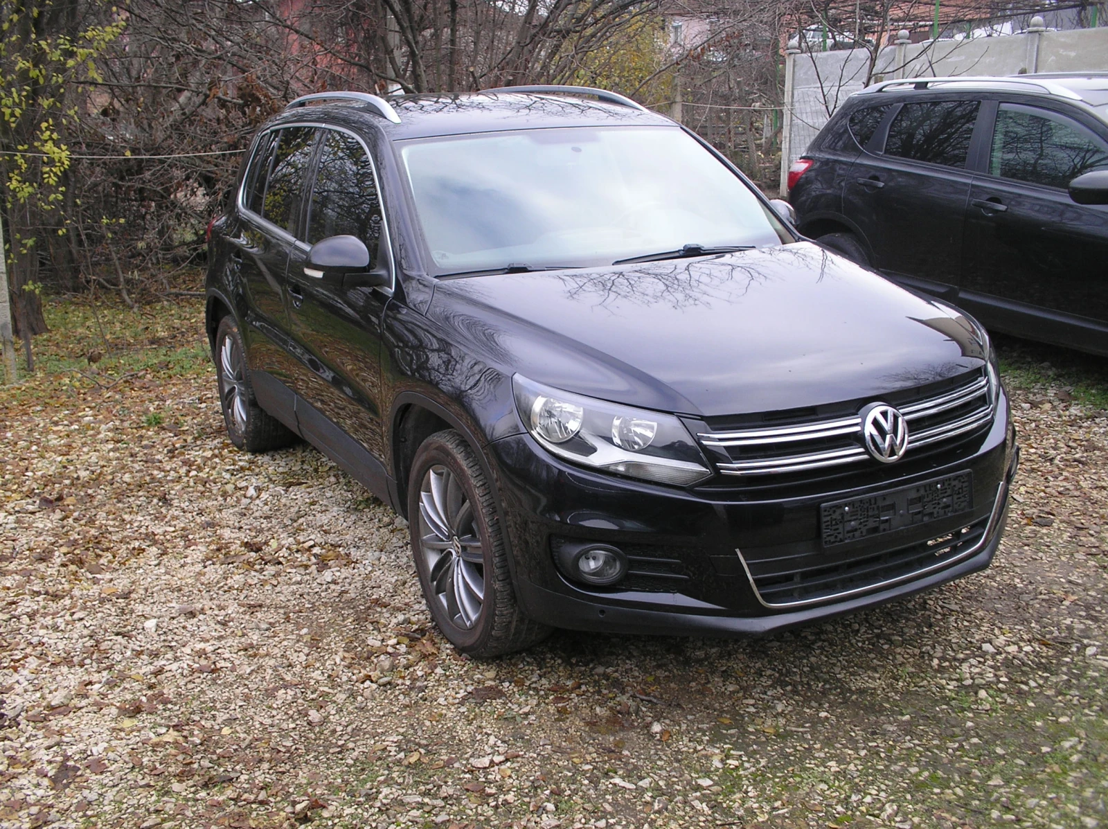 VW Tiguan 2, 0 d -4x4, снимка 5 - Автомобили и джипове - 52311774