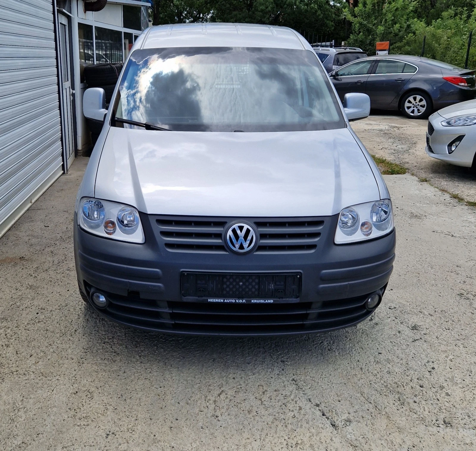 VW Caddy 1.9TDI MAXI - изображение 2