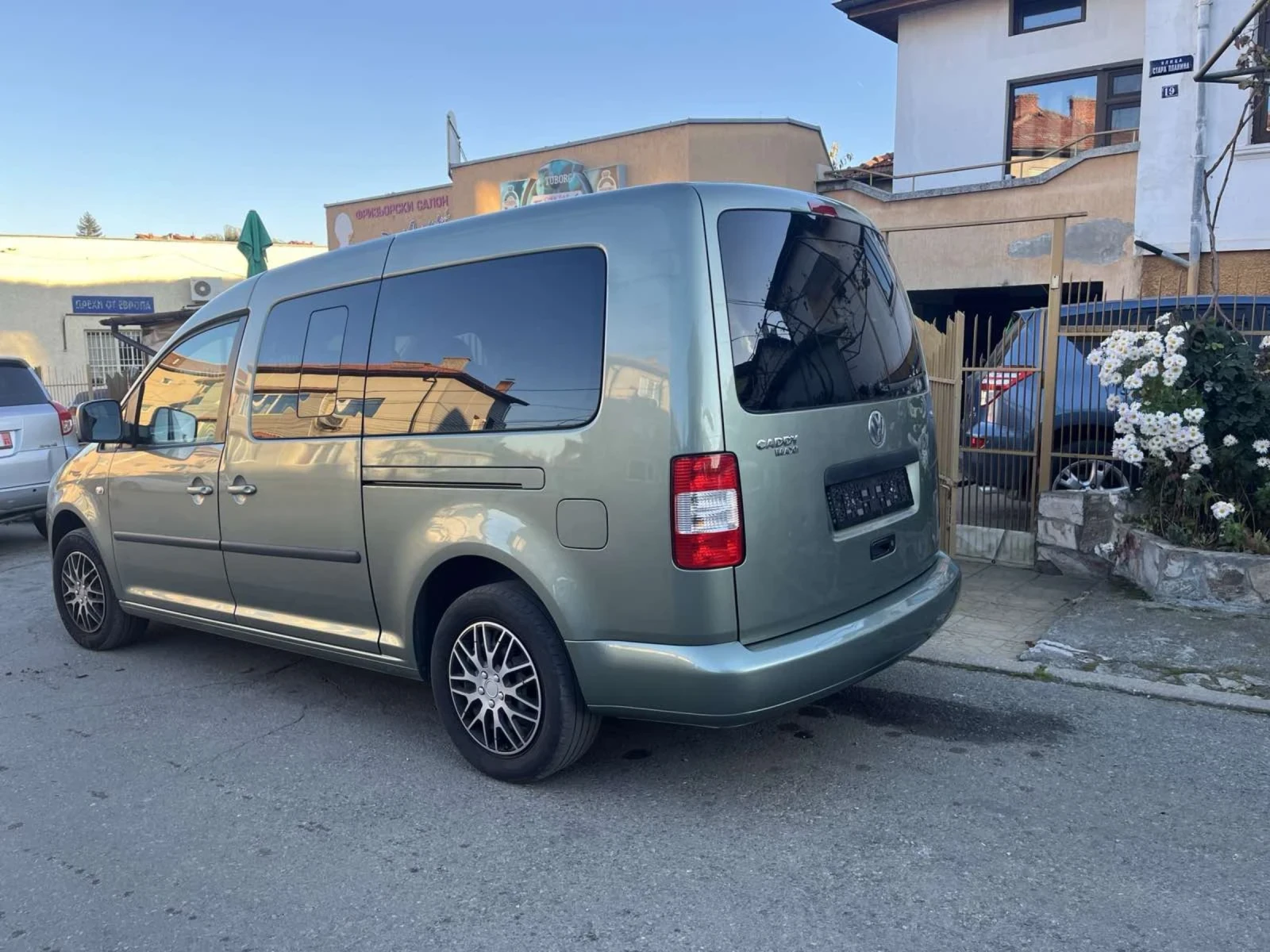 VW Caddy 1.6 бензин/газ 7 места maxi - изображение 10