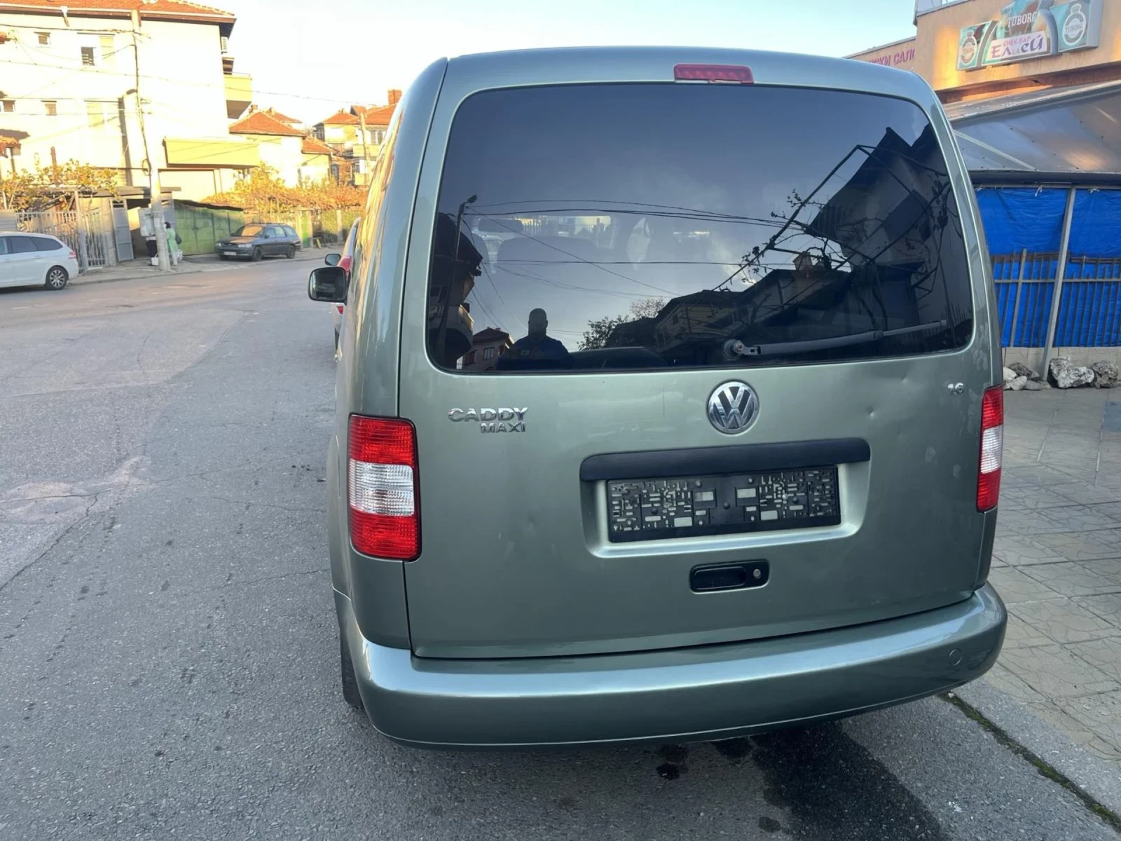 VW Caddy 1.6 бензин/газ 7 места maxi - изображение 9