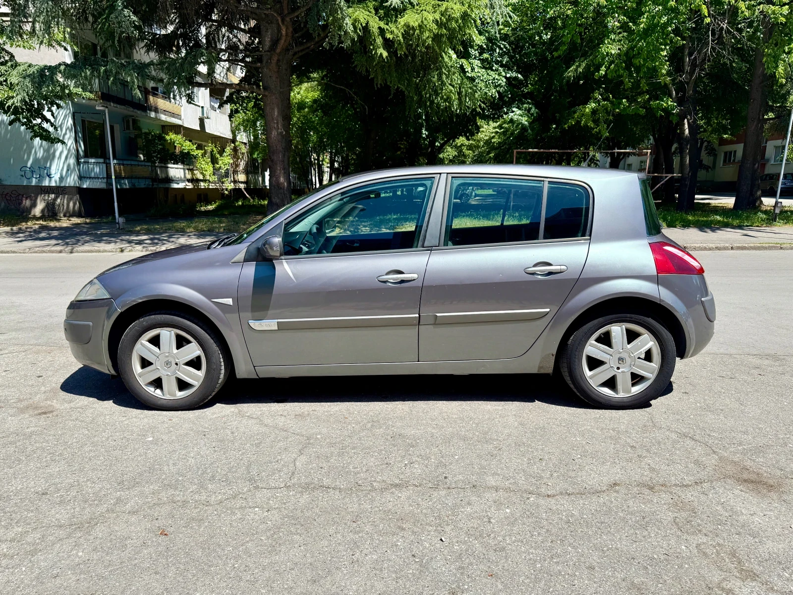 Renault Megane  - изображение 7