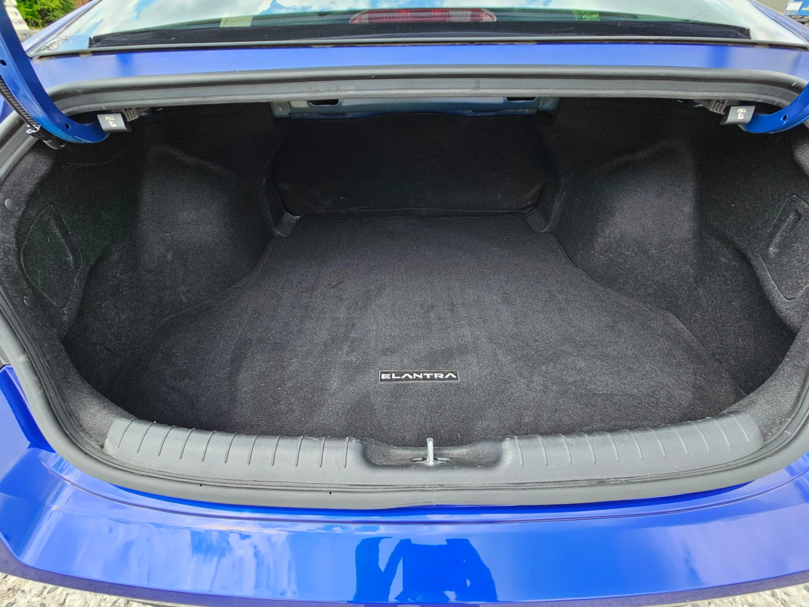 Hyundai Elantra CN7 2.0 - изображение 10