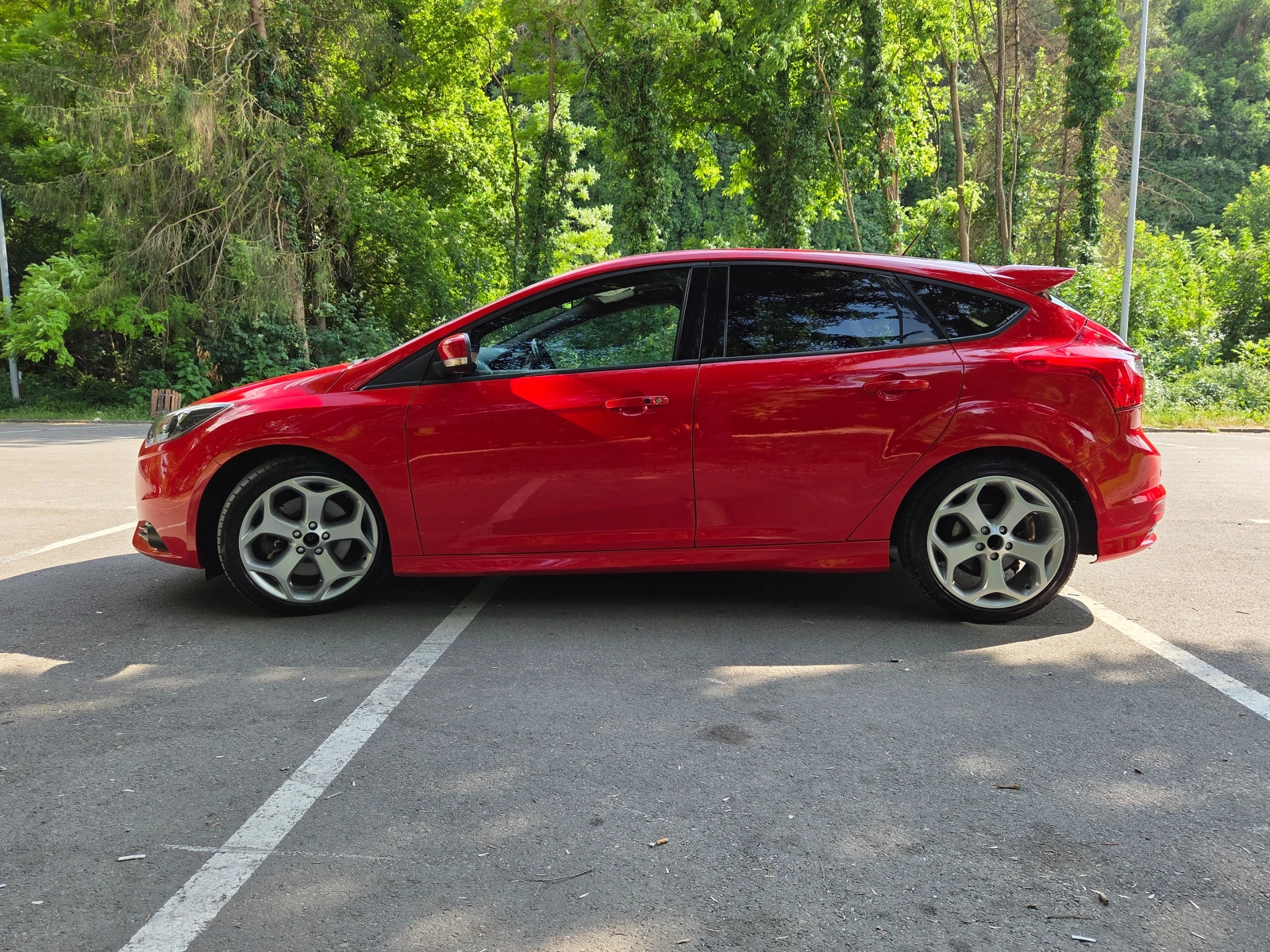 Ford Focus ST 2.0 - изображение 6