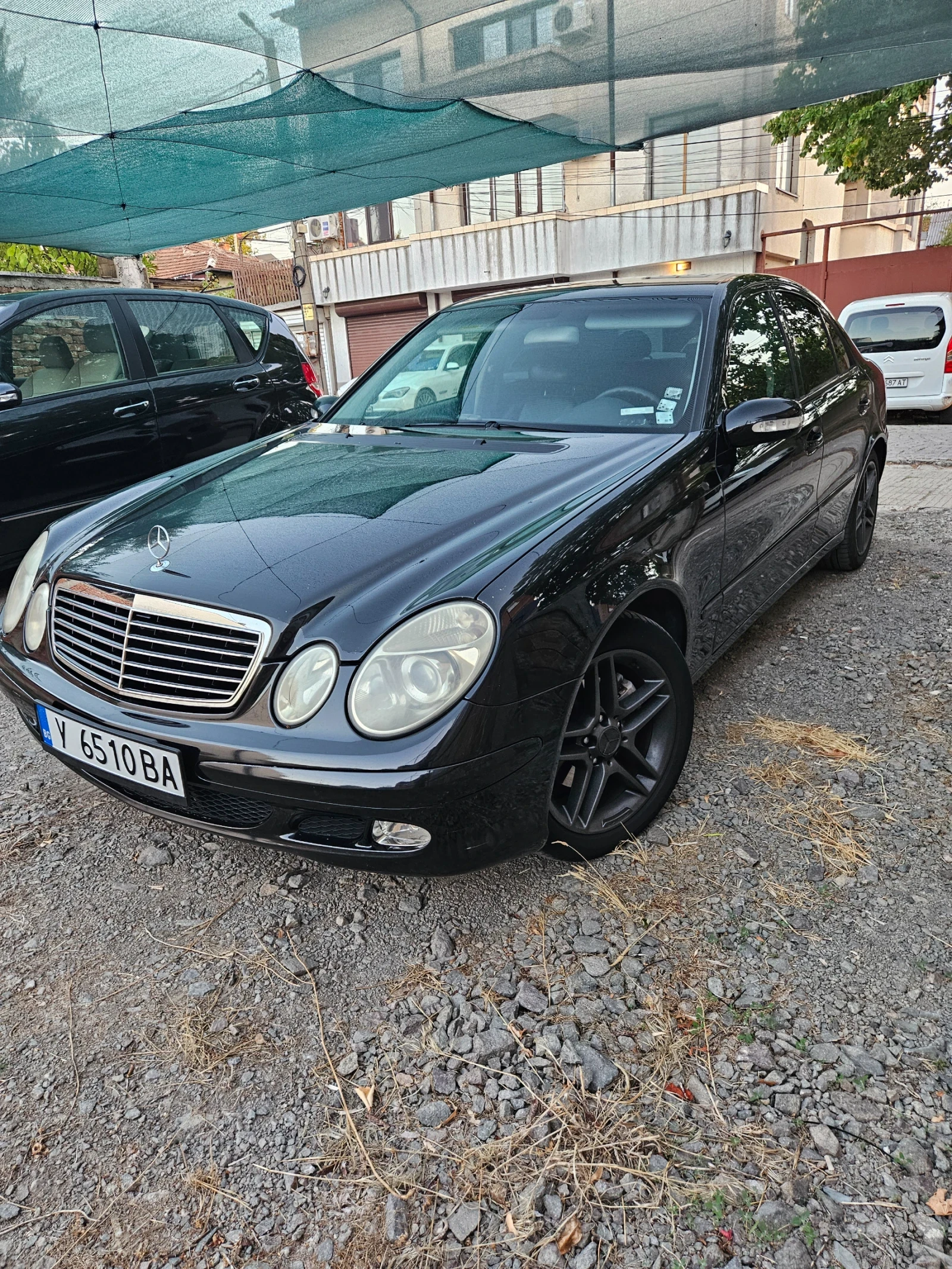Mercedes-Benz E 220  - изображение 7
