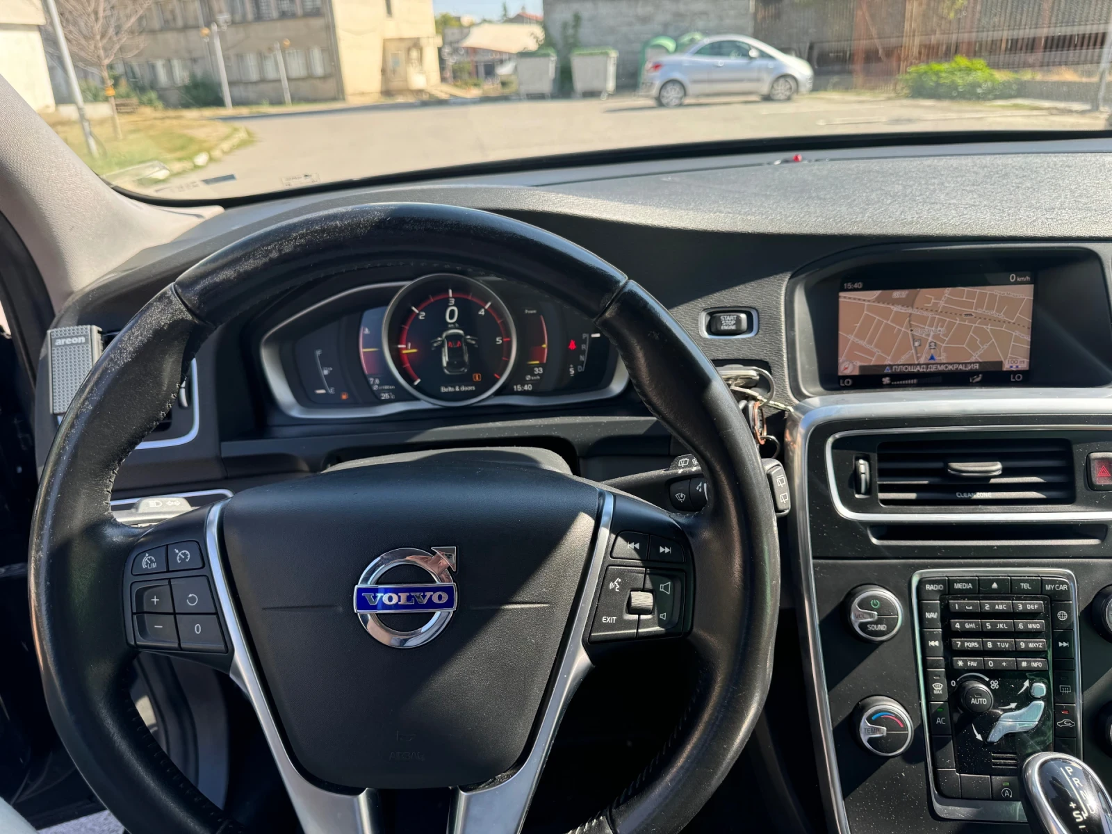 Volvo V60  - изображение 5