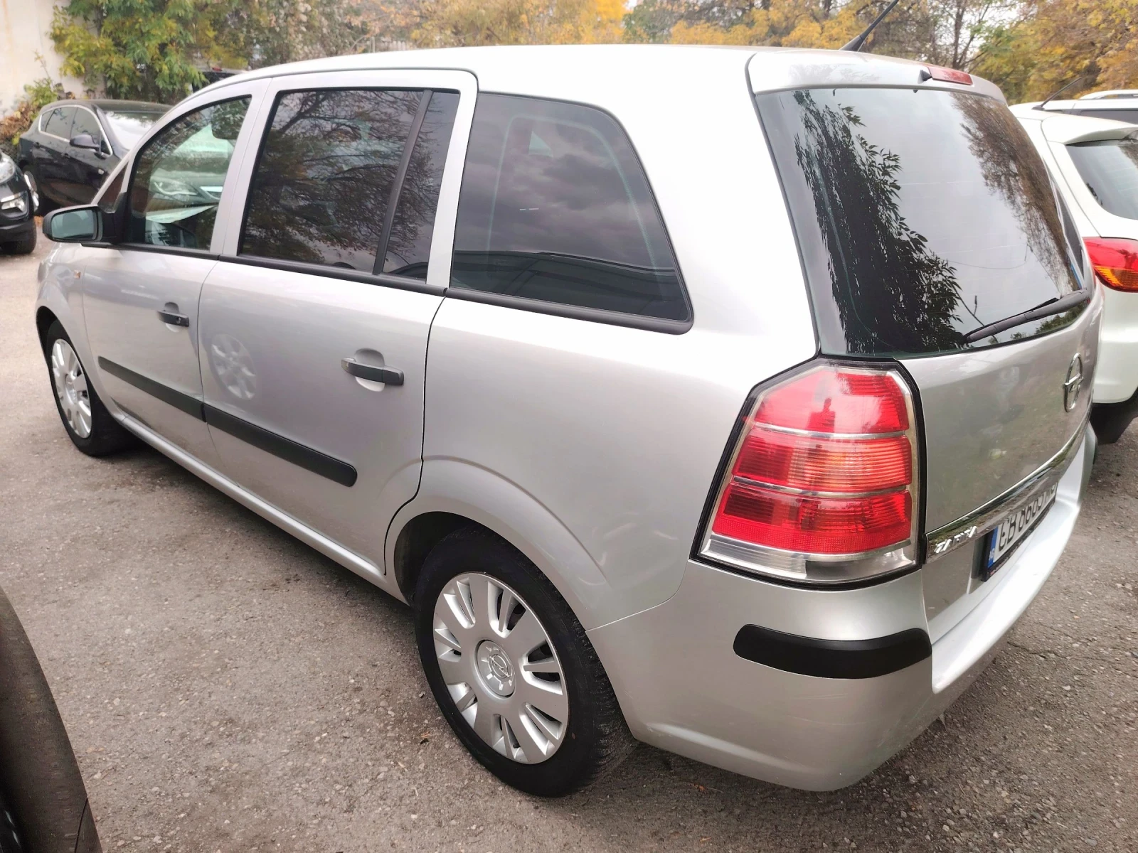 Opel Zafira 1.6i/ 6+ 1   | Mobile.bg   8