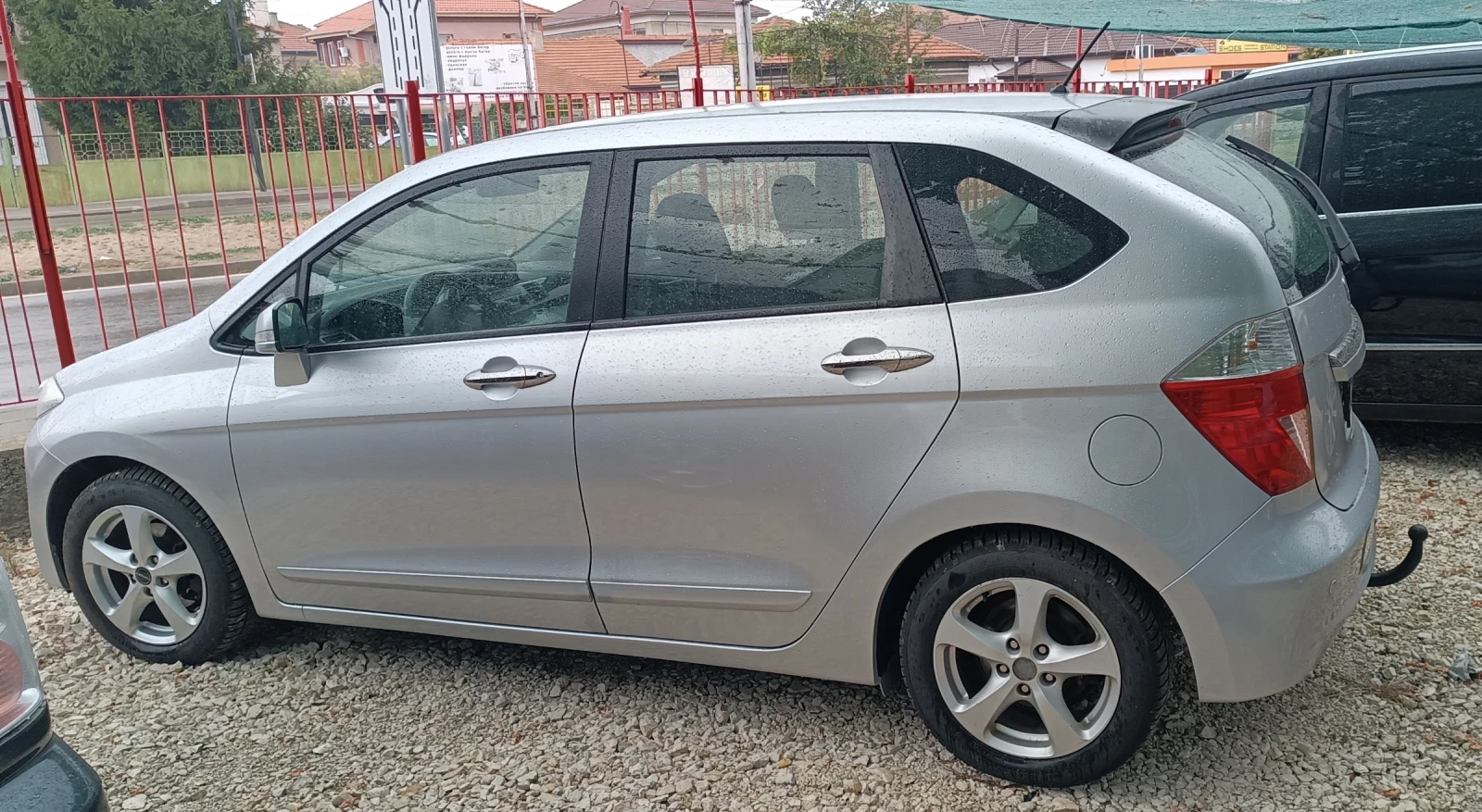Honda Fr-v 1.8i - изображение 4