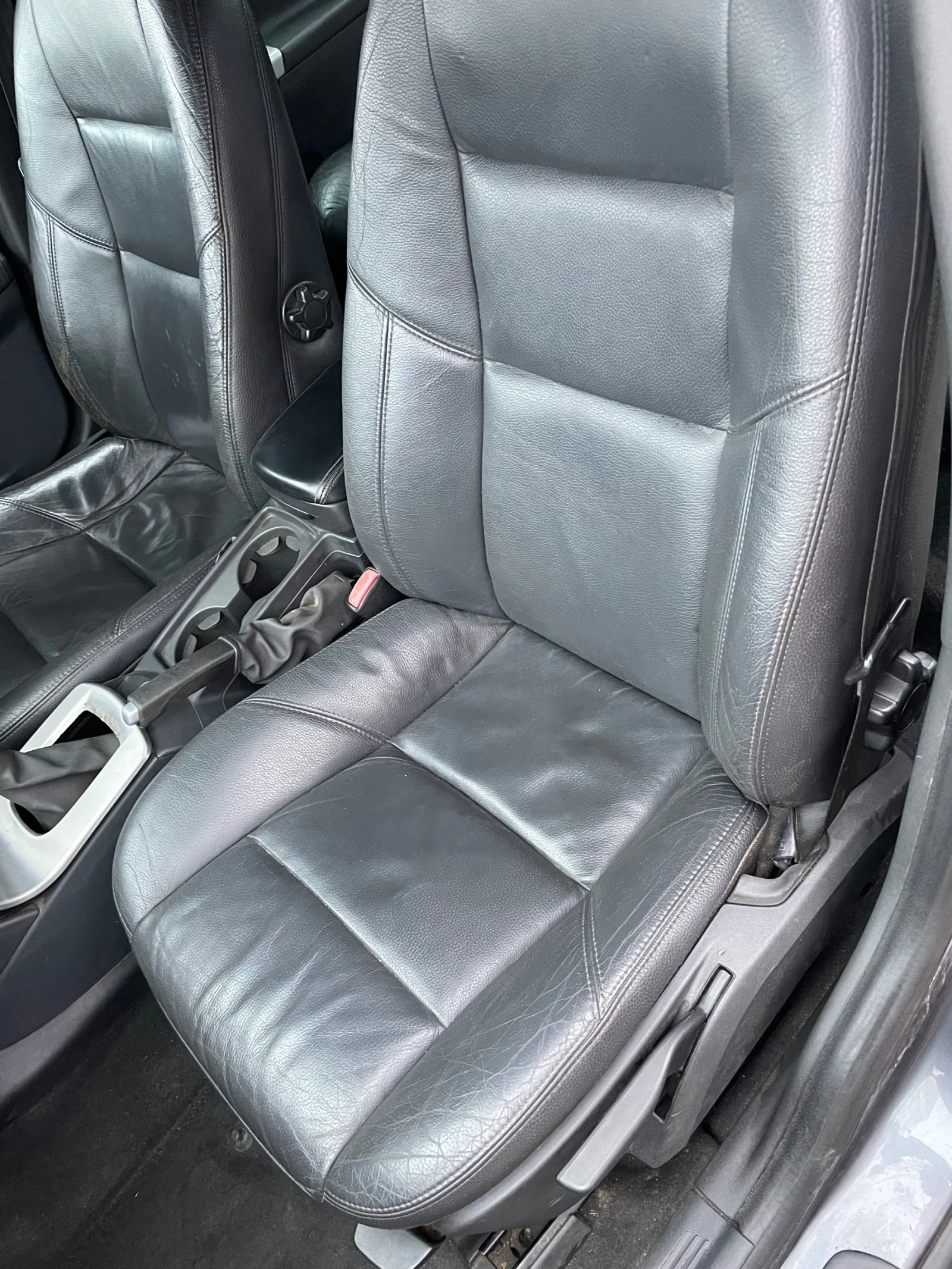 Volvo S40 2.0 D - изображение 3