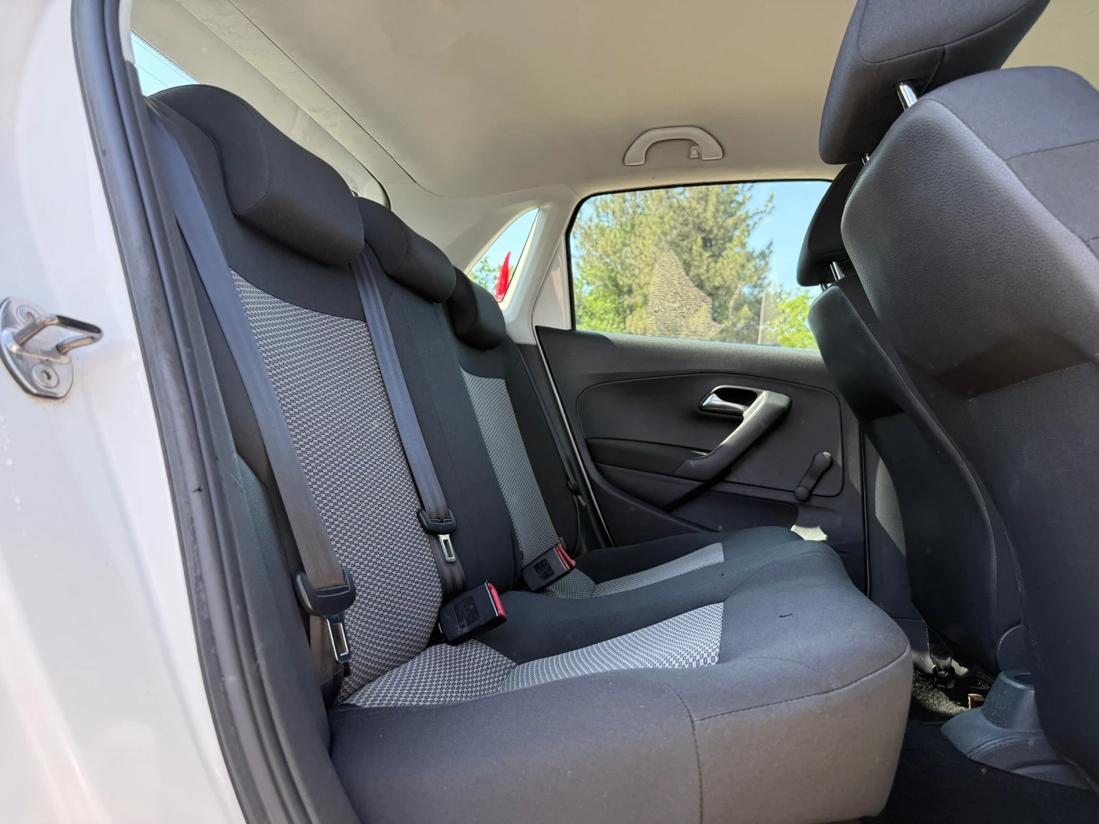 VW Polo 1.2TDI-Навигация- Климатик-ел пакет-Италия, снимка 13 - Автомобили и джипове - 53312850