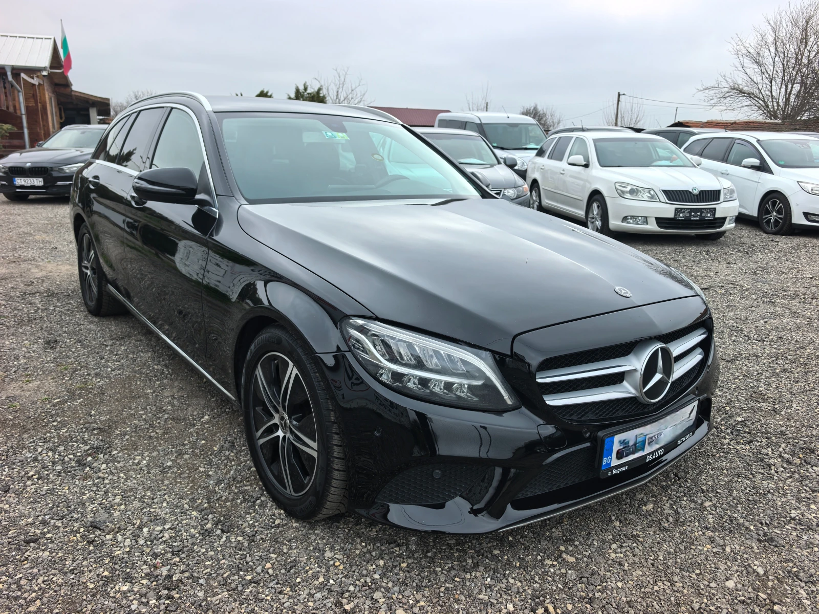 Mercedes-Benz C 220 2.0CDI , снимка 7 - Автомобили и джипове - 53809075