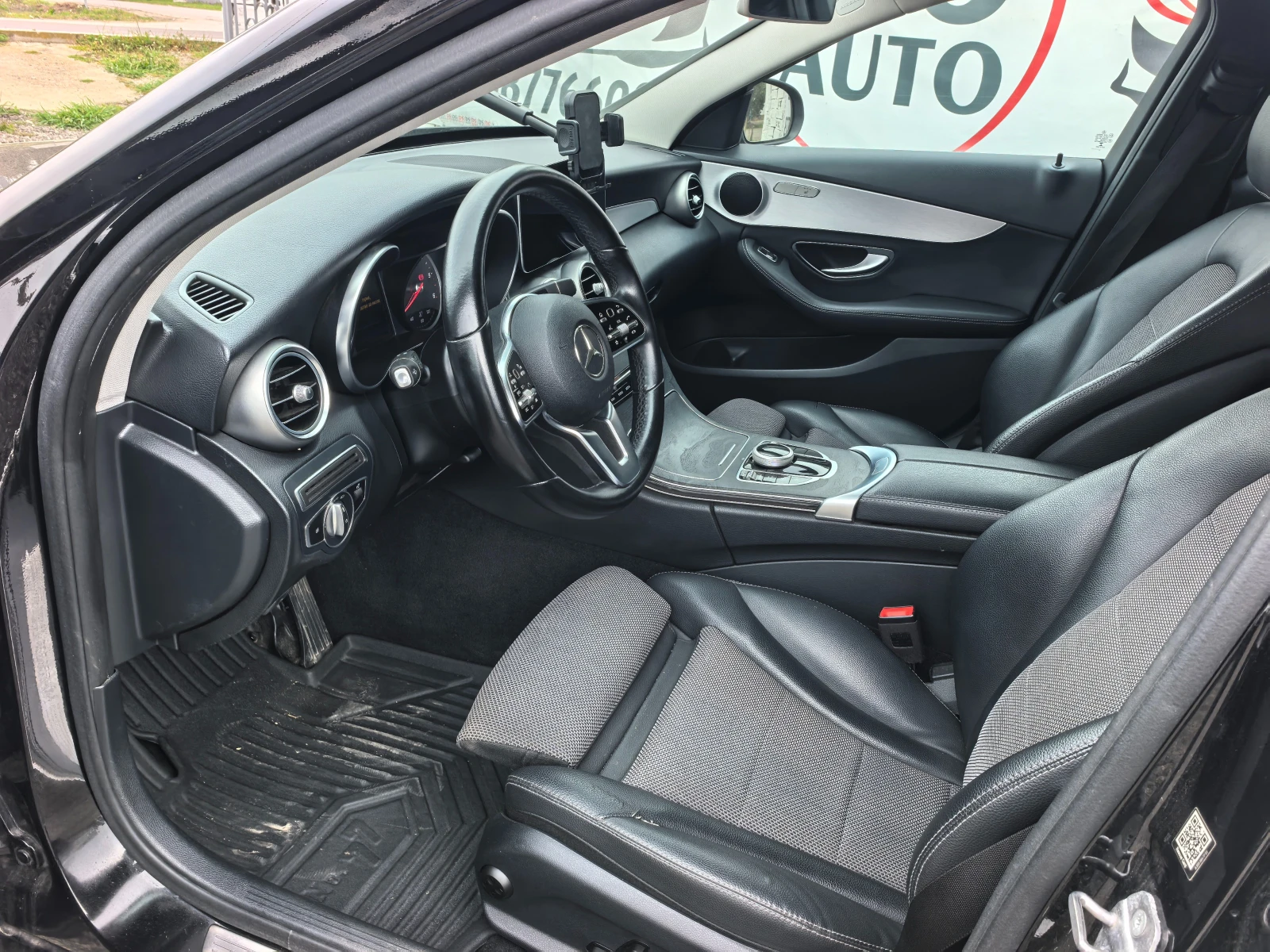 Mercedes-Benz C 220 2.0CDI , снимка 9 - Автомобили и джипове - 53809075