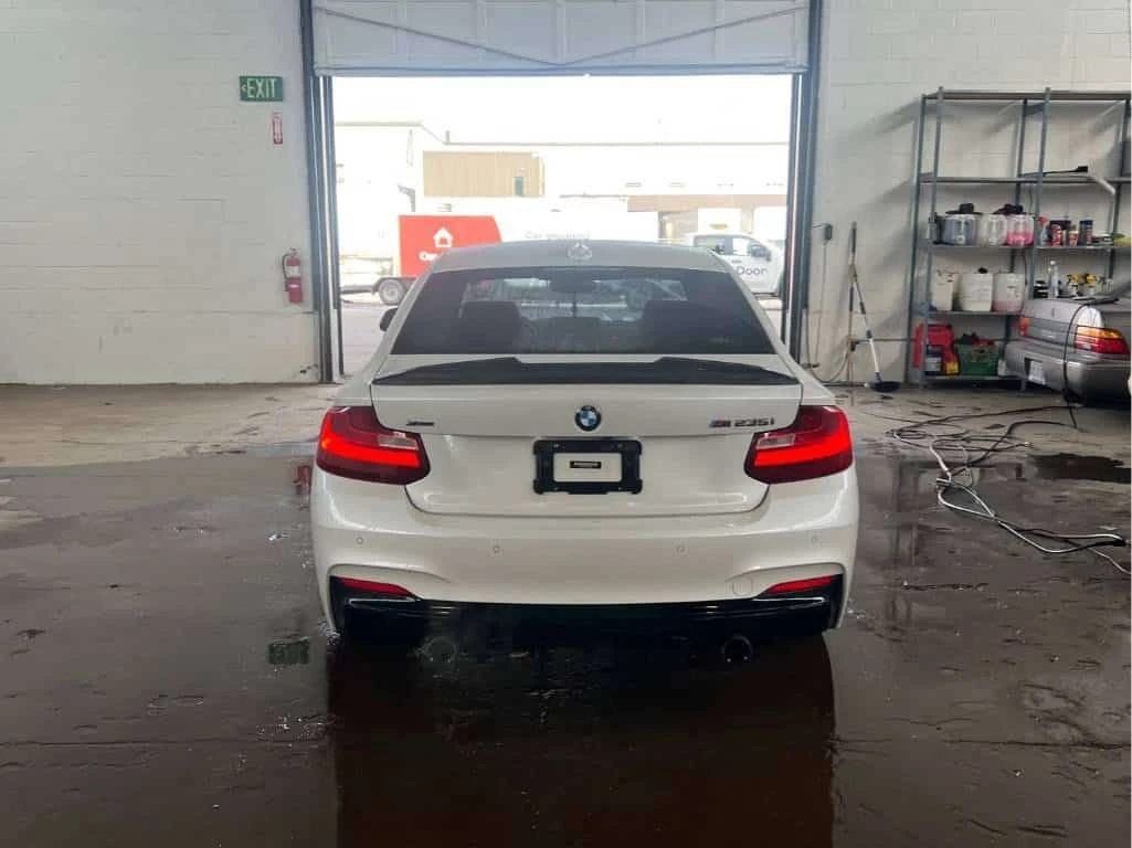 BMW 235 * xDrive * Подгрев * Шибидах * Червен салон * , снимка 4 - Автомобили и джипове - 53837499