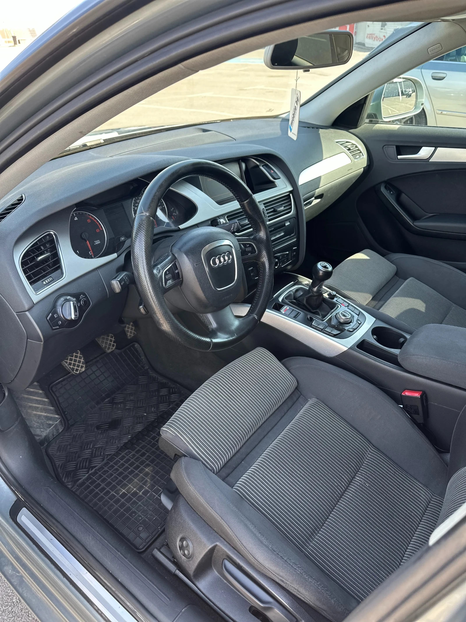 Audi A4, снимка 8 - Автомобили и джипове - 54174485