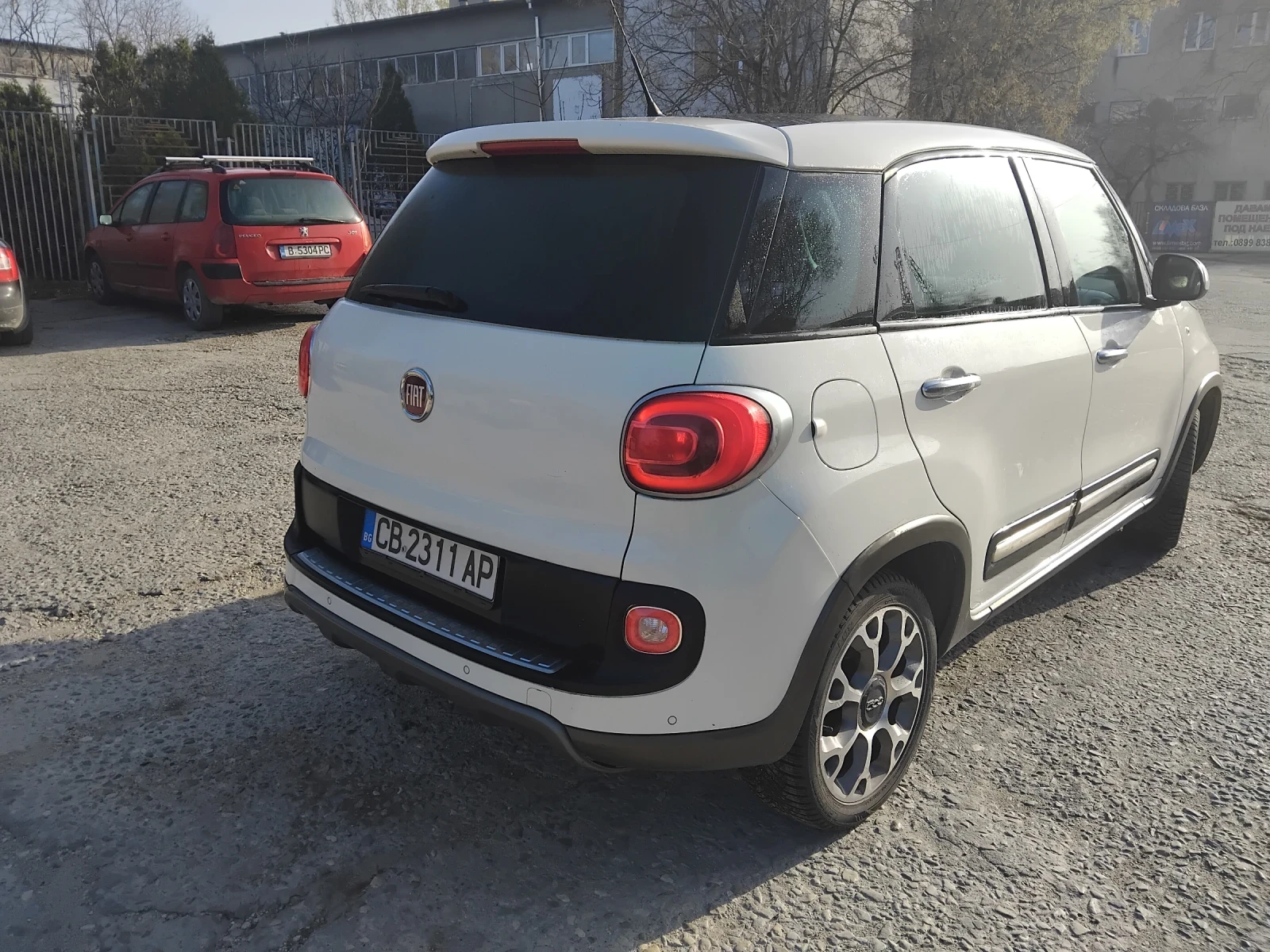 Fiat 500L, снимка 7 - Автомобили и джипове - 54179589