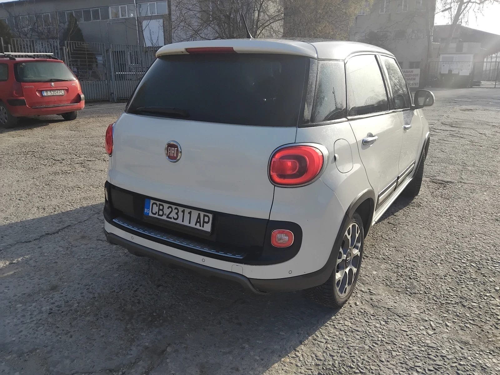 Fiat 500L, снимка 5 - Автомобили и джипове - 54179589