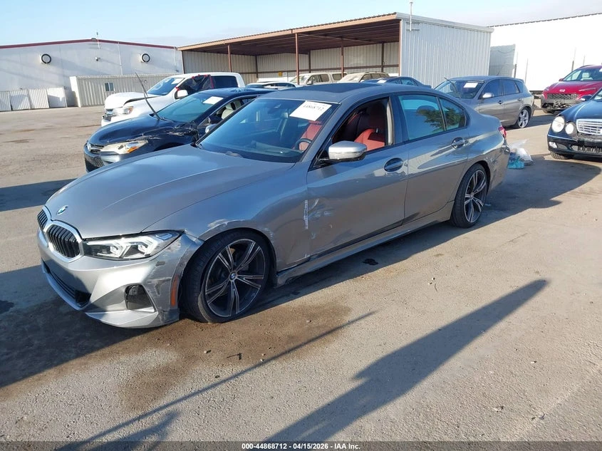 BMW 330 2.0l I, снимка 2 - Автомобили и джипове - 54756096