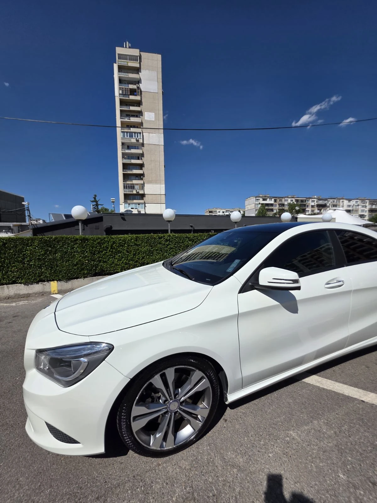 Mercedes-Benz CLA 250 4MATIC, KEYLESS, Panorama, Heated Seats, снимка 4 - Автомобили и джипове - 55270005