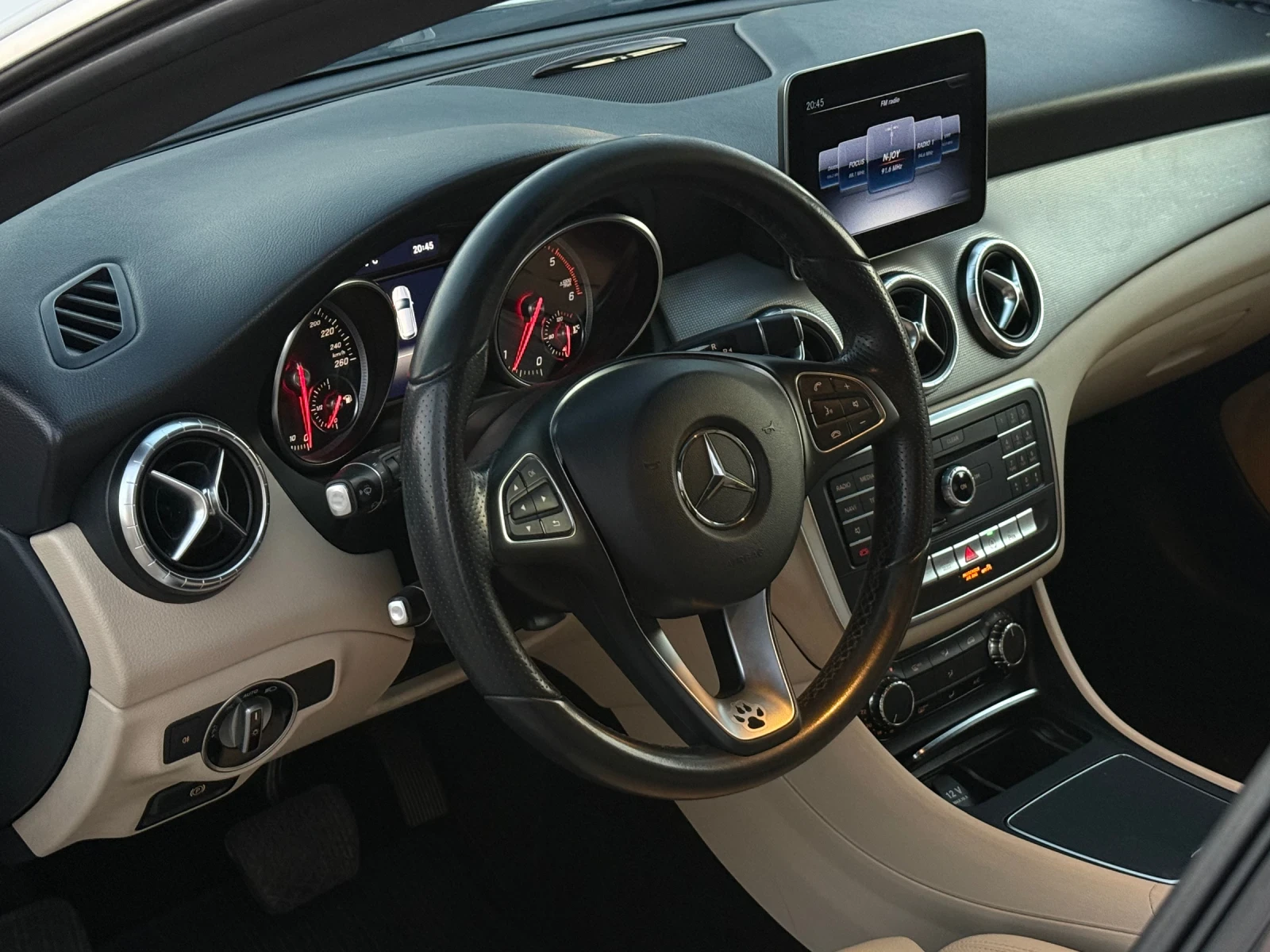 Mercedes-Benz CLA 200 CDI 4-MATIC NAVI LED CAMERA, снимка 7 - Автомобили и джипове - 55599115