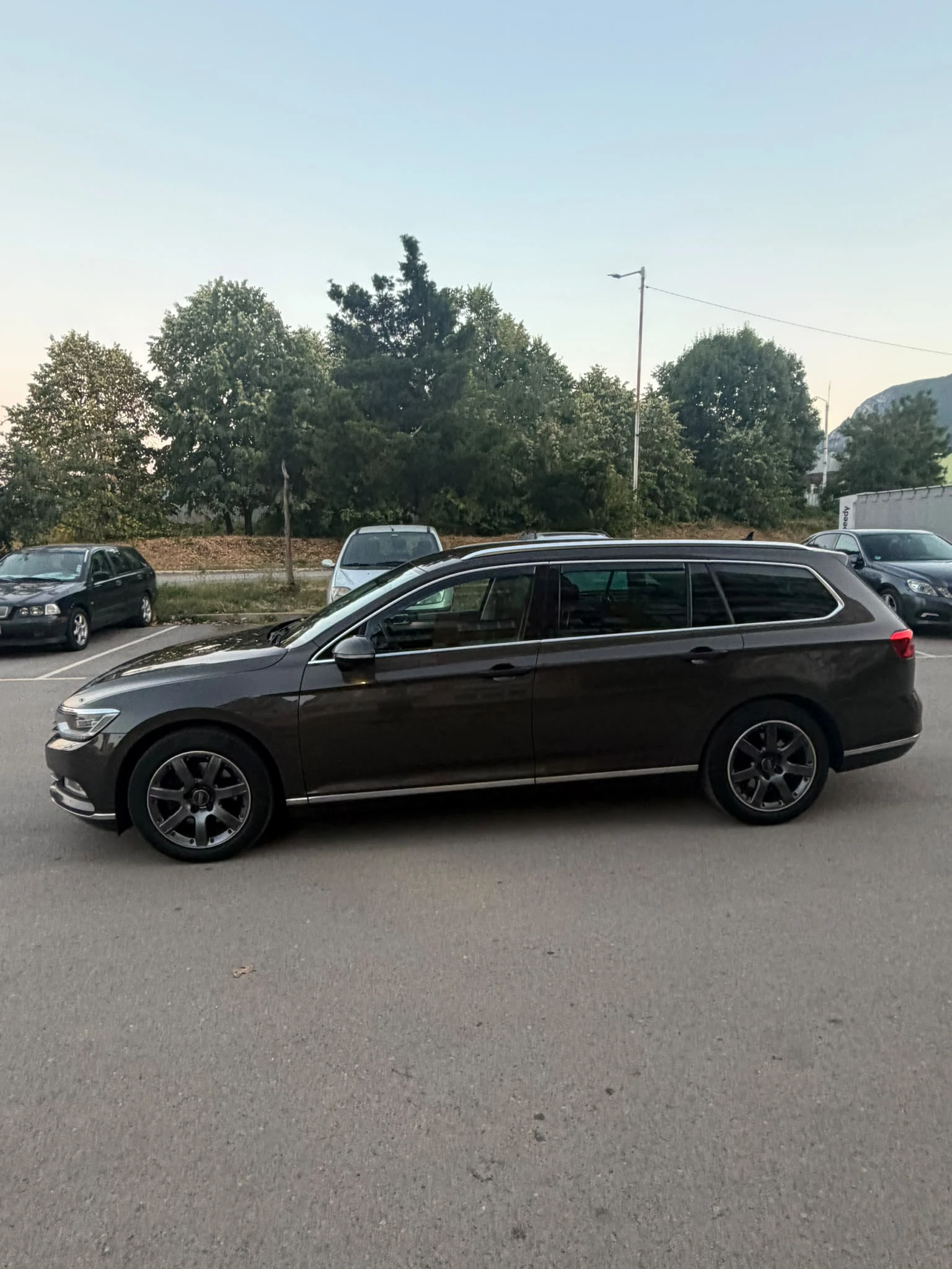 VW Passat 2.0TDI 190kc , снимка 5 - Автомобили и джипове - 55645603