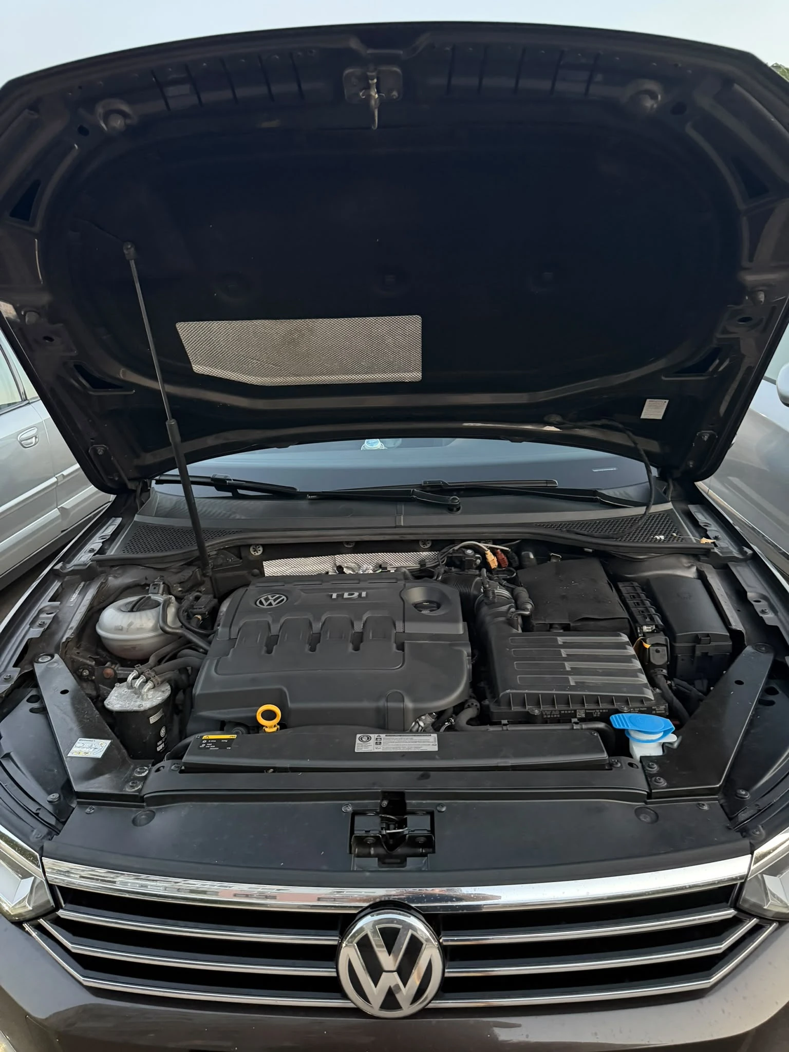 VW Passat 2.0TDI 190kc , снимка 14 - Автомобили и джипове - 55645603