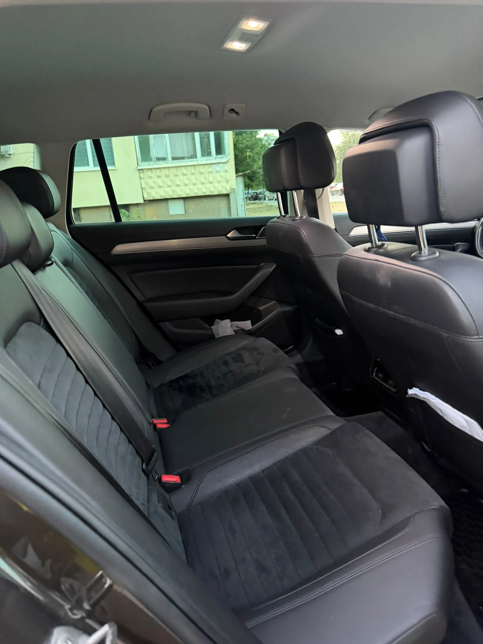 VW Passat 2.0TDI 190kc , снимка 9 - Автомобили и джипове - 55645603