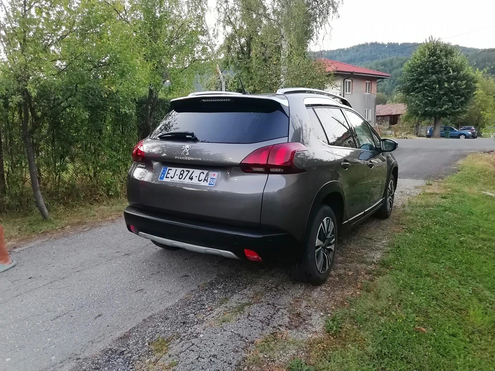 Peugeot 2008 1.6 BLUE HDI ALLURE 120 KS NAVI, снимка 5 - Автомобили и джипове - 55666536