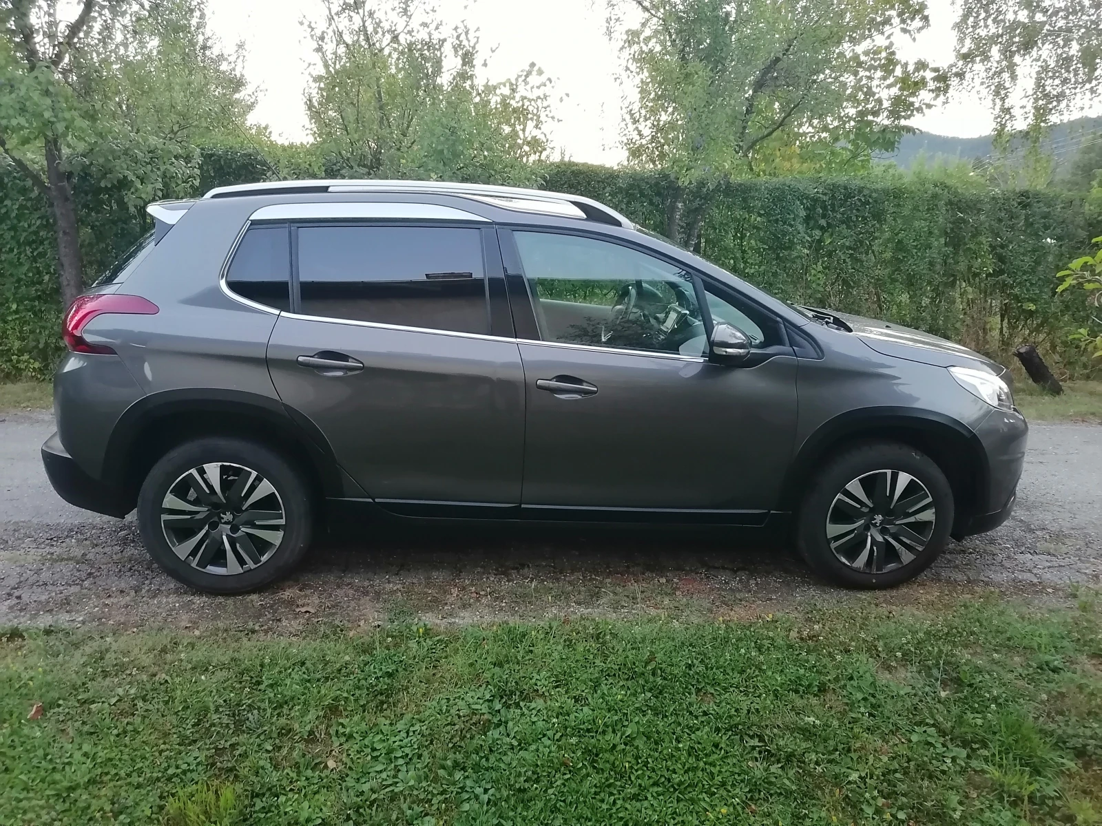 Peugeot 2008 1.6 BLUE HDI ALLURE 120 KS NAVI, снимка 4 - Автомобили и джипове - 55666536