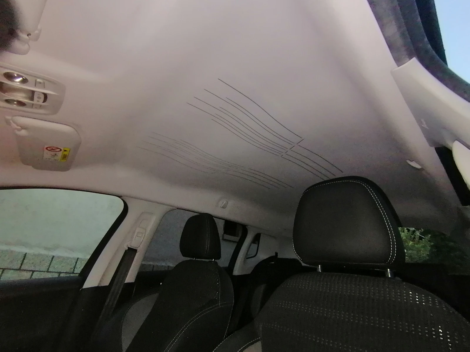 Peugeot 2008 1.6 BLUE HDI ALLURE 120 KS NAVI, снимка 10 - Автомобили и джипове - 55666536